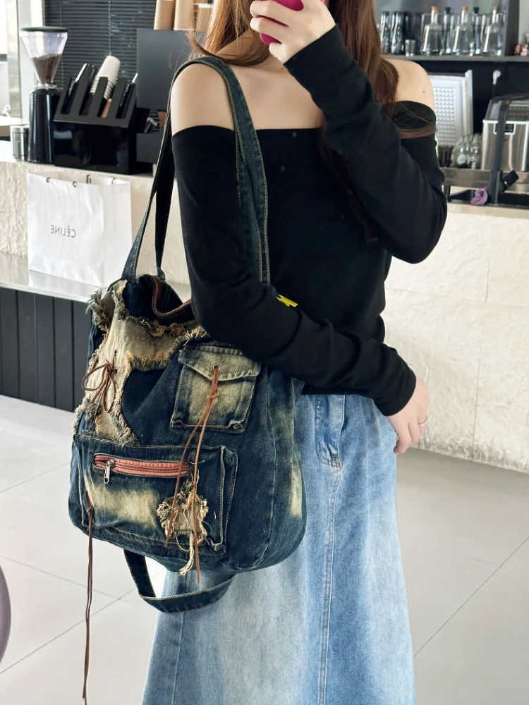 2024 New Womens Shoulder Bag Washed Denim Distressed Large Capacity Messenger Bag Hot Girl Fashion Designer Handbag Big Totes