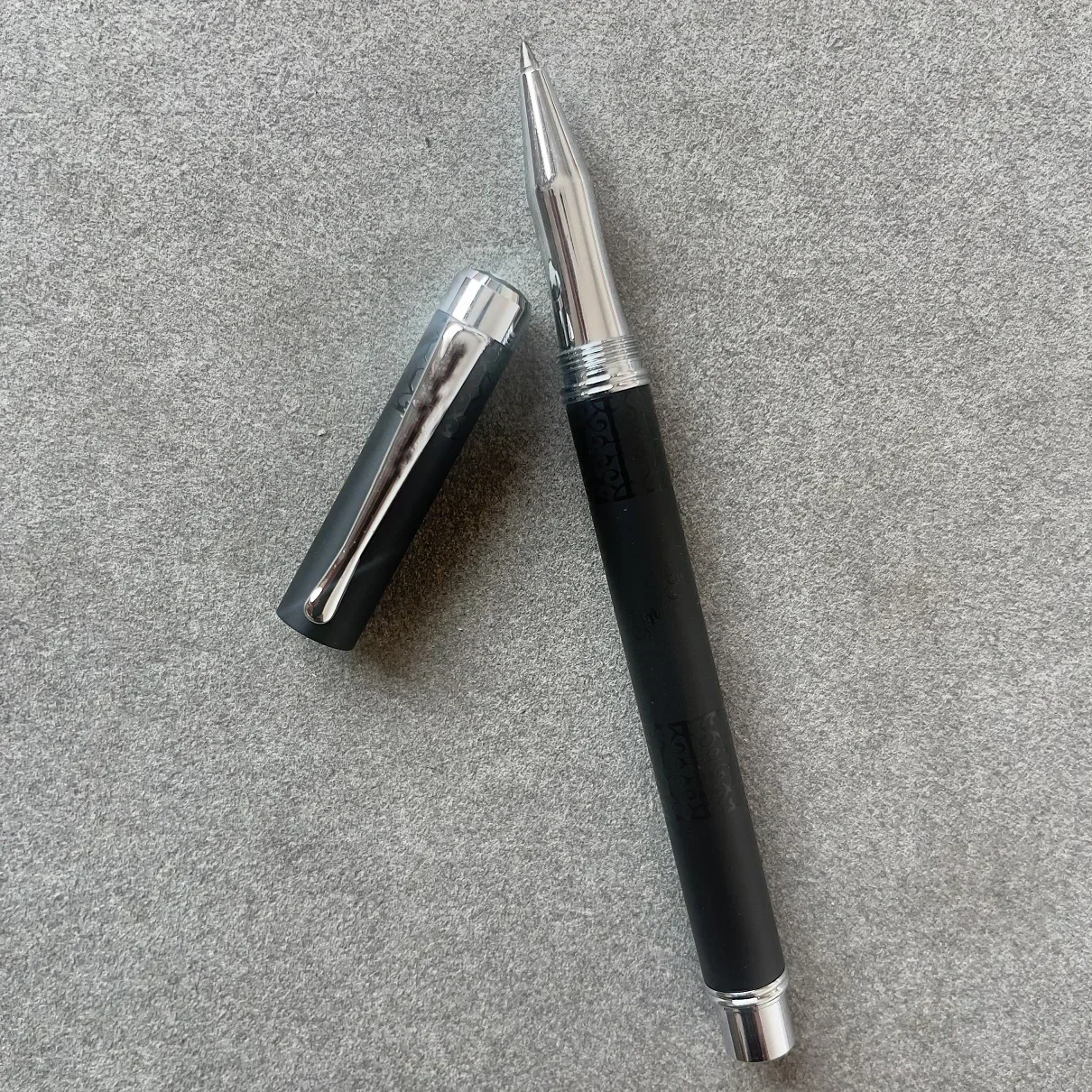 طبعة محدودة فاخرة همنغواي توقيع الكتابة القلم قلم الكرات الدوّارة شعار القلم