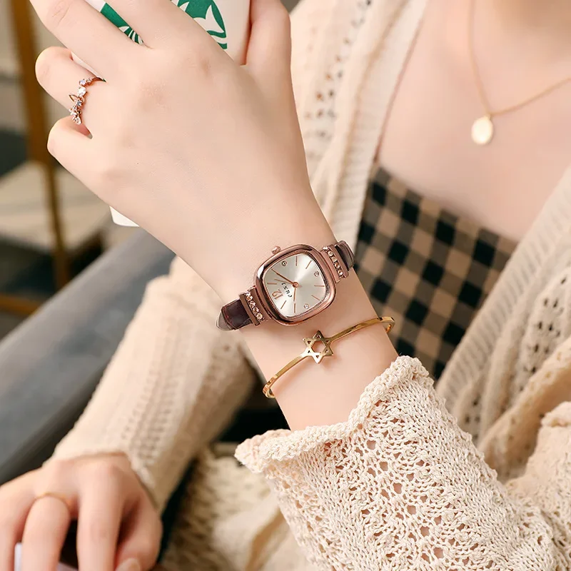 Small Square Watch with Rhinestones for Women Simple Casual Fashion Small Green Quartz Watch Ladies Wrist Watches Reloj Mujer