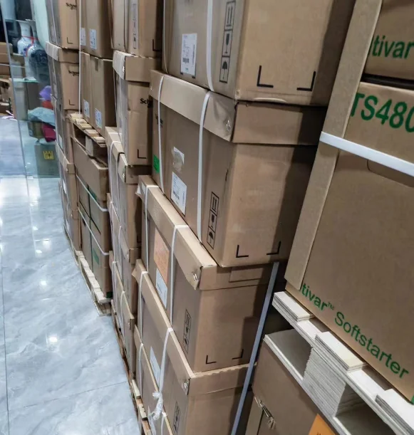 100% New and Original Thermal or Thermal Transfer Printer ZT231 Industrial-grade Label and Barcode Printer ZT231