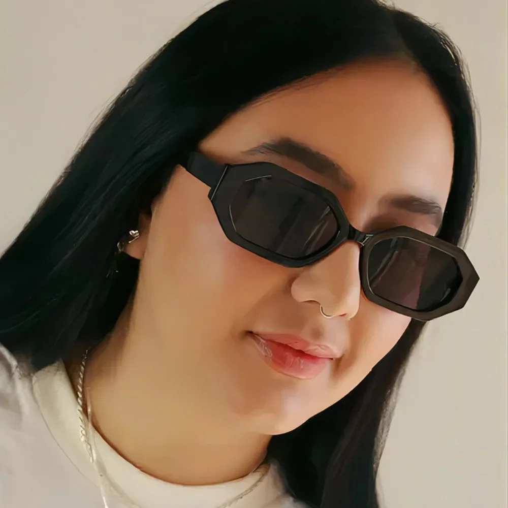

Многоугольные женские модные солнцезащитные очки неправильной формы в маленькой оправе, винтажные крутые аксессуары для уличной вечеринки в стиле хип-хоп