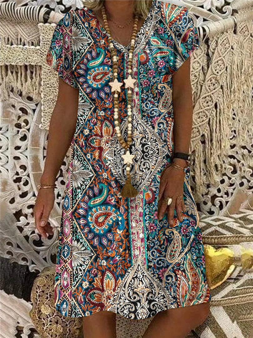 

Plus size European and American cross-border spring and summer new casual V-neck printed short sleeve dress