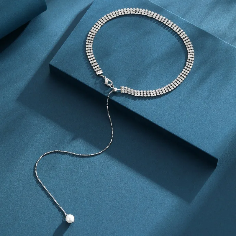 

New claw chain necklace for women, light luxury, pull-out, unique and versatile collarbone chain necklace