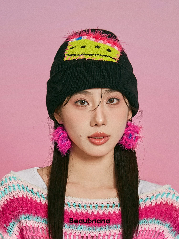 Hand-Knitted Yellow Banana Pattern Women's Knit Hat Geometric Color Block Street Style Spring Autumn Winter Unisex Cap