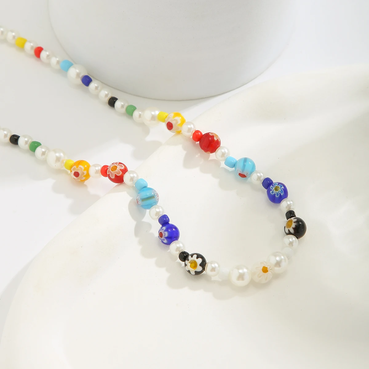 Salircon Trend Y2K Colorful Flower Pattern Acrylic Bead Necklace Charm Imitation Pearl Seed Bead Chain Choker Men Casual Jewelry