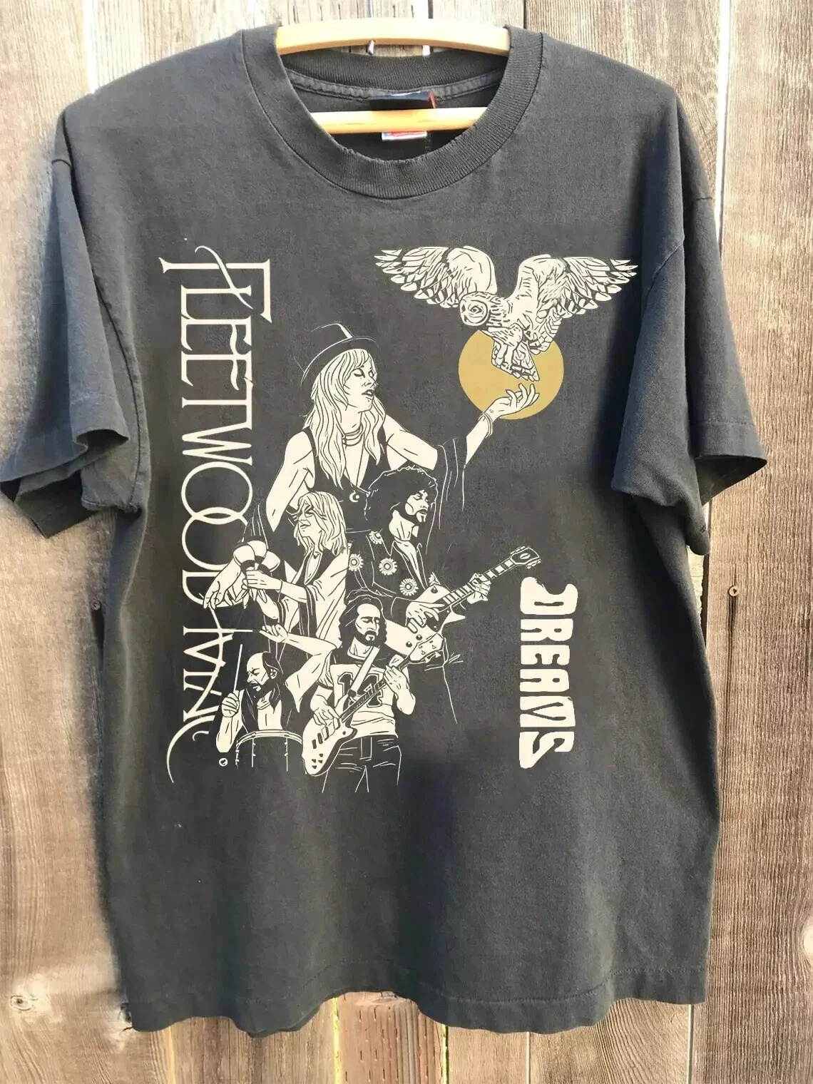 Vintage Fleetwood Mac Shirt Music Rock Band Fleetwood Mac Men's T-Shirt Black Casual Crew Neck Cotton Tee