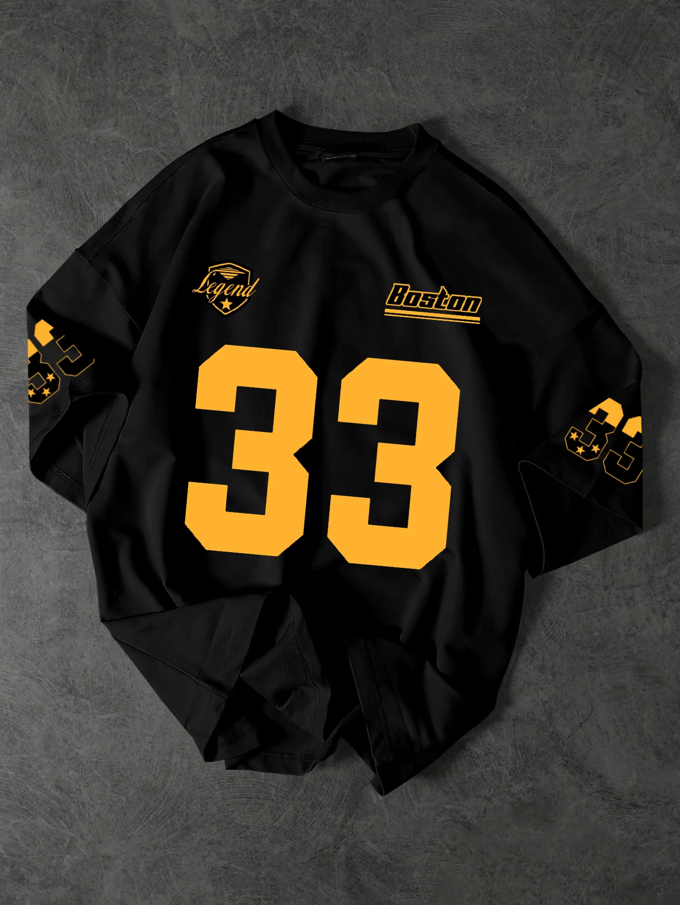 Vintage Boston 33 Athletic Streetwear Graphic T-Shirt