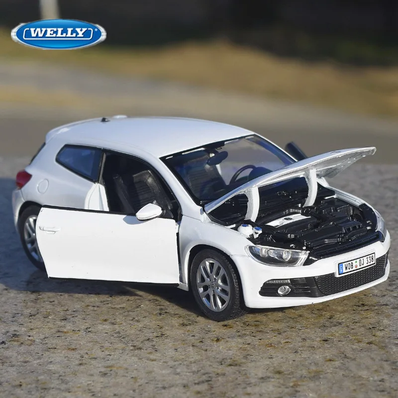 WELLY 1:24 Volkswagen Scirocco Alloy Car Model Diecasts Metal Toy Mini Vehicles Car Model High Simulation Collection Kids Gifts