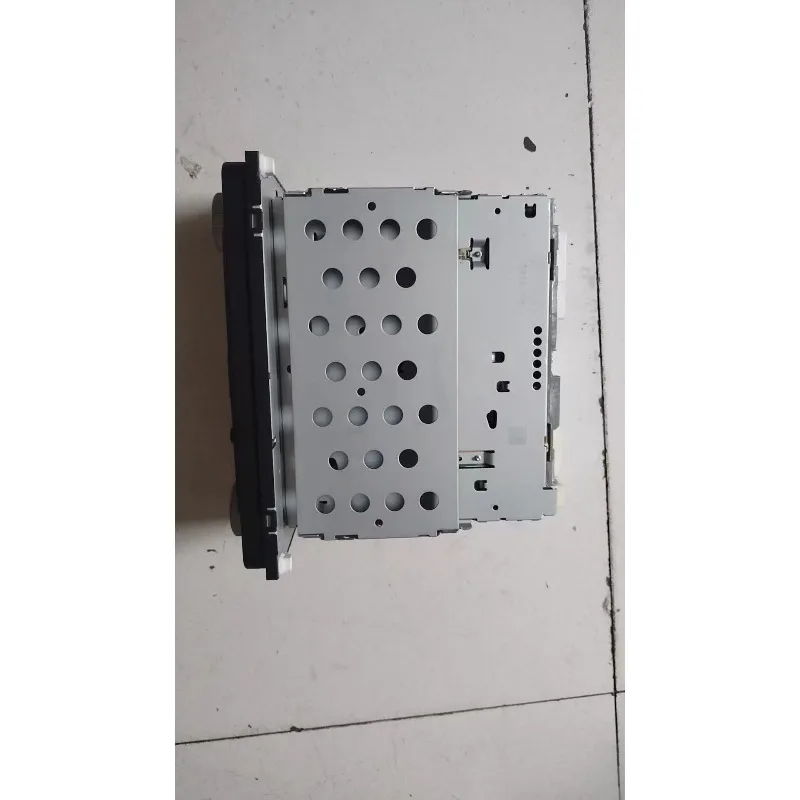 Car CD player tested used accessories