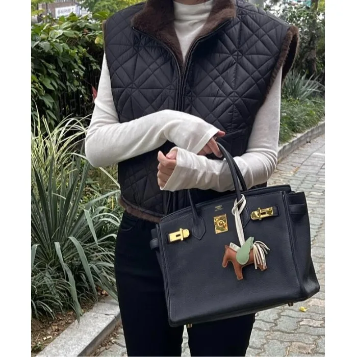 Versátil dois lados wearable design sensação colete coreano sle all-match camisola para mulher adequado para vários ocns