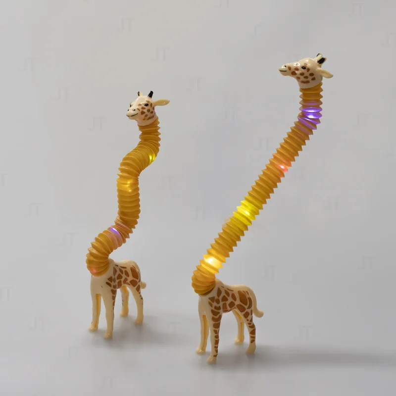 2PCS Glowing Giraffe Kids Toys Telescopic Tube Shocking Funny Comedy Children's Toys Creative Antistress Office Adult Toys