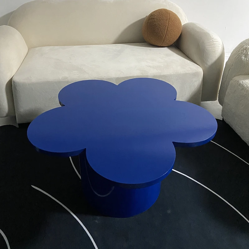 Artistic , Klein blue flower t, artistic side table, B&B side table, designer Internet celebrity coffee