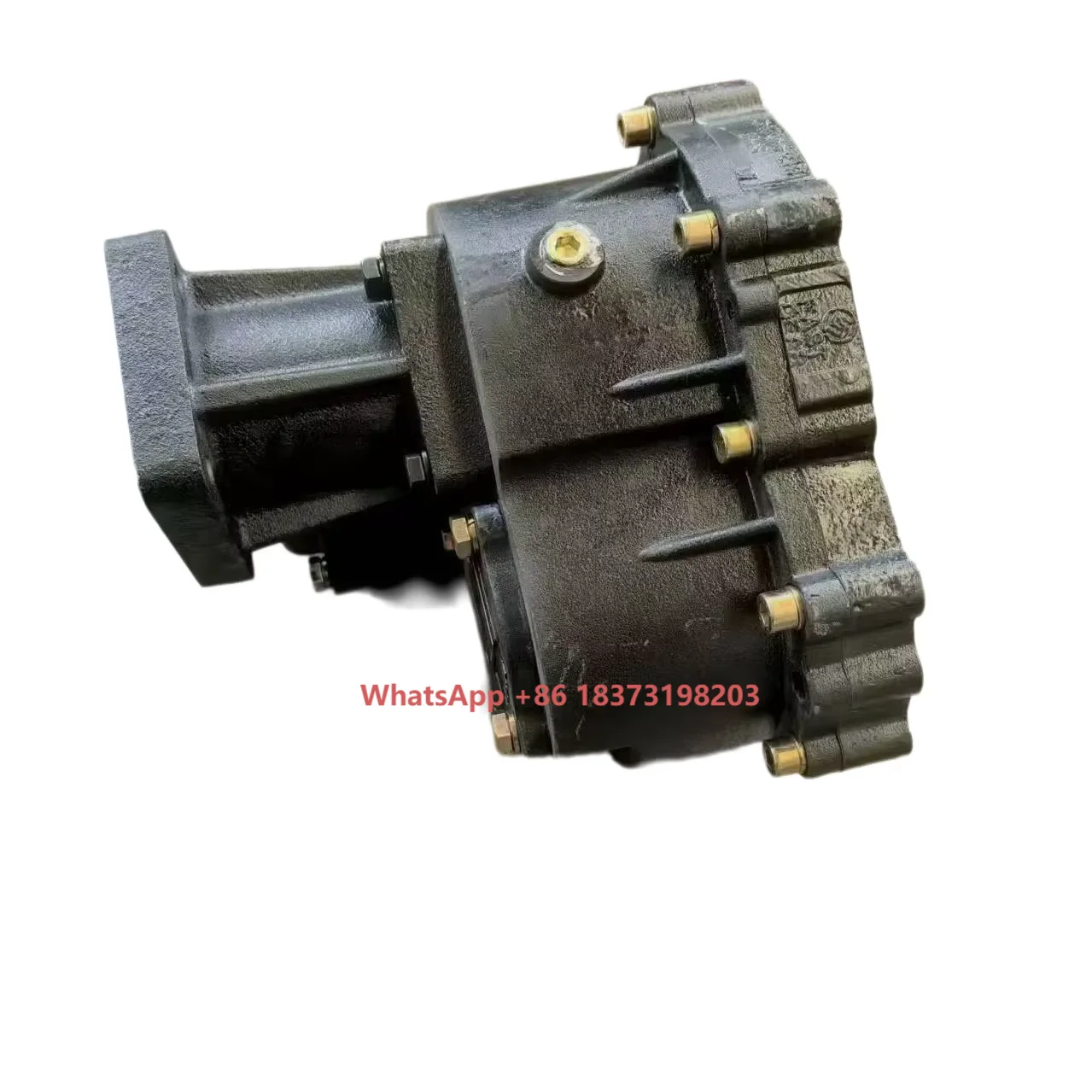 FAST Original Factory High Quality  Truck Gearbox Truck Tractor Transmission Component Power Take Off( PTO )QH70