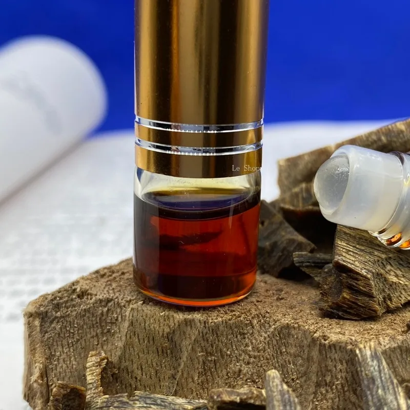 1/2g Hainan Green Chess South Agarwood Essential Oil Zero Add Portable Essential Oil To Purify The Air and Soothe The Spirit