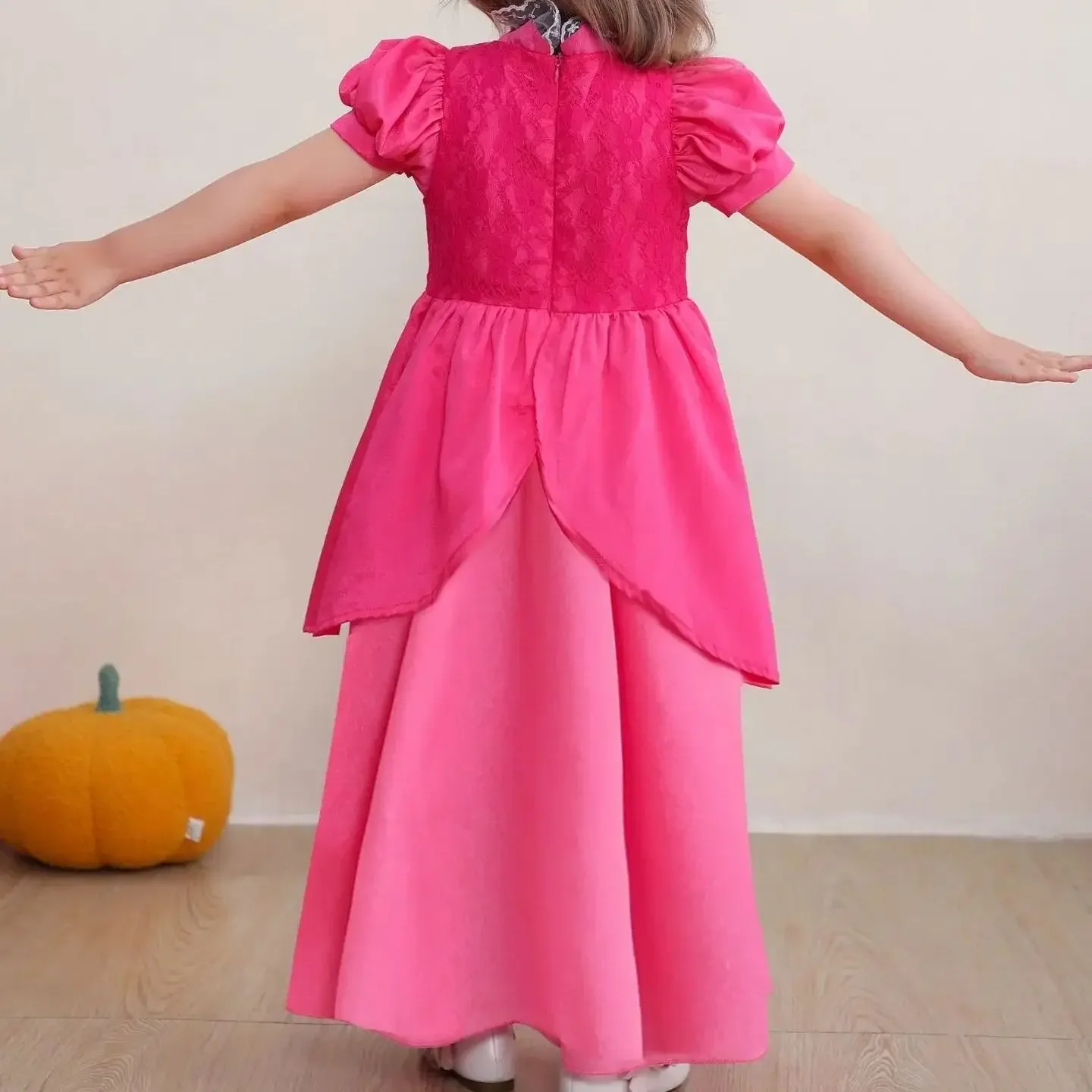 Abito da principessa rosa - Abito cosplay anime con guanti e tiara per spettacoli teatrali (inspirato ai giochi classici)