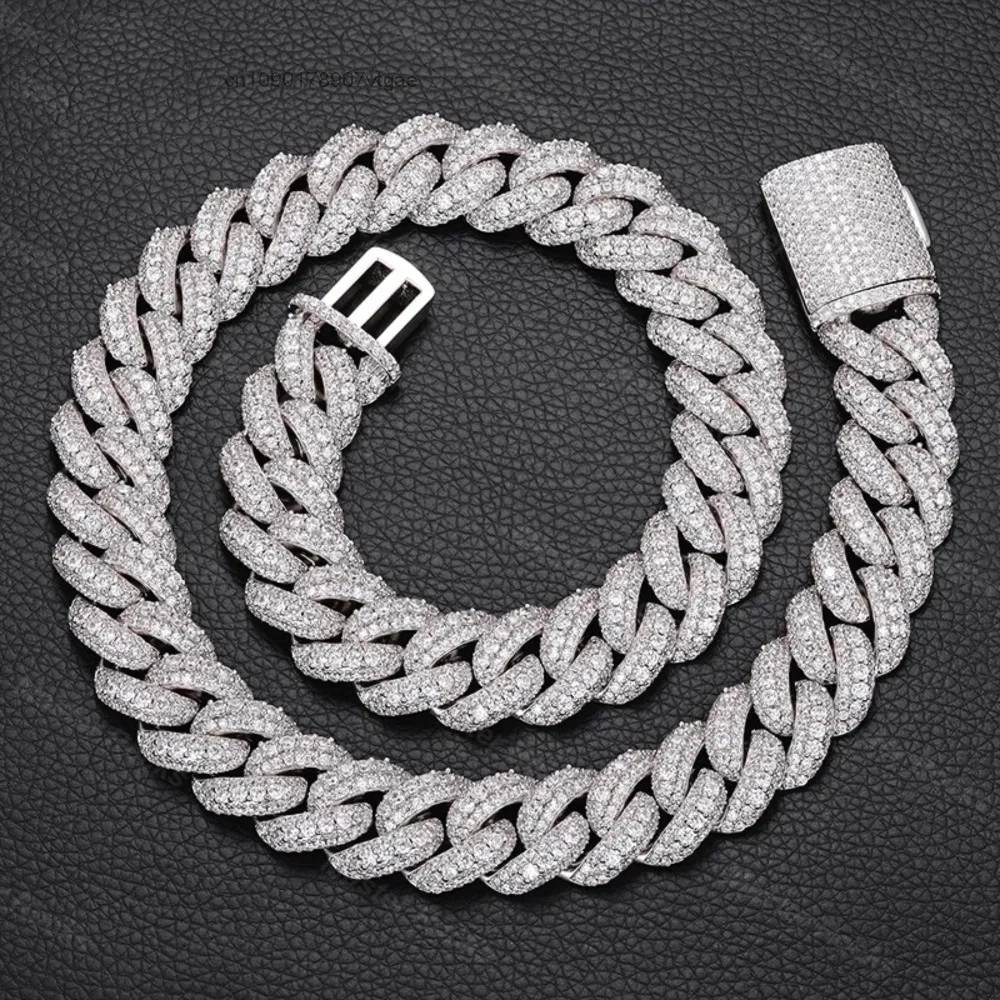 VVS Hiphop Moissanite Chain 925 Sterling Silver Iced Out Jewelry Buss Down Gold Plated with 18mm Moissanite Cuban Chain.