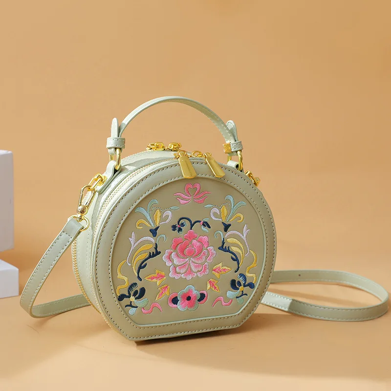 

Small Round Women's Shoulder Bag Handmade Leather Embroidered Floral Purse for Teenage Girls Crossbody Bags