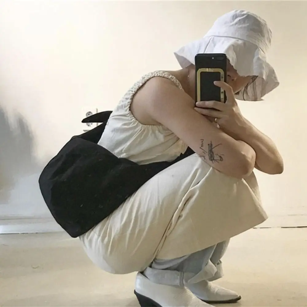 

Simple Large Capacity Canvas Crossbody Bag Korean Style Shoulder Bag Cloth Chest Bag Message Bag Handbag Dumpling Bag Students