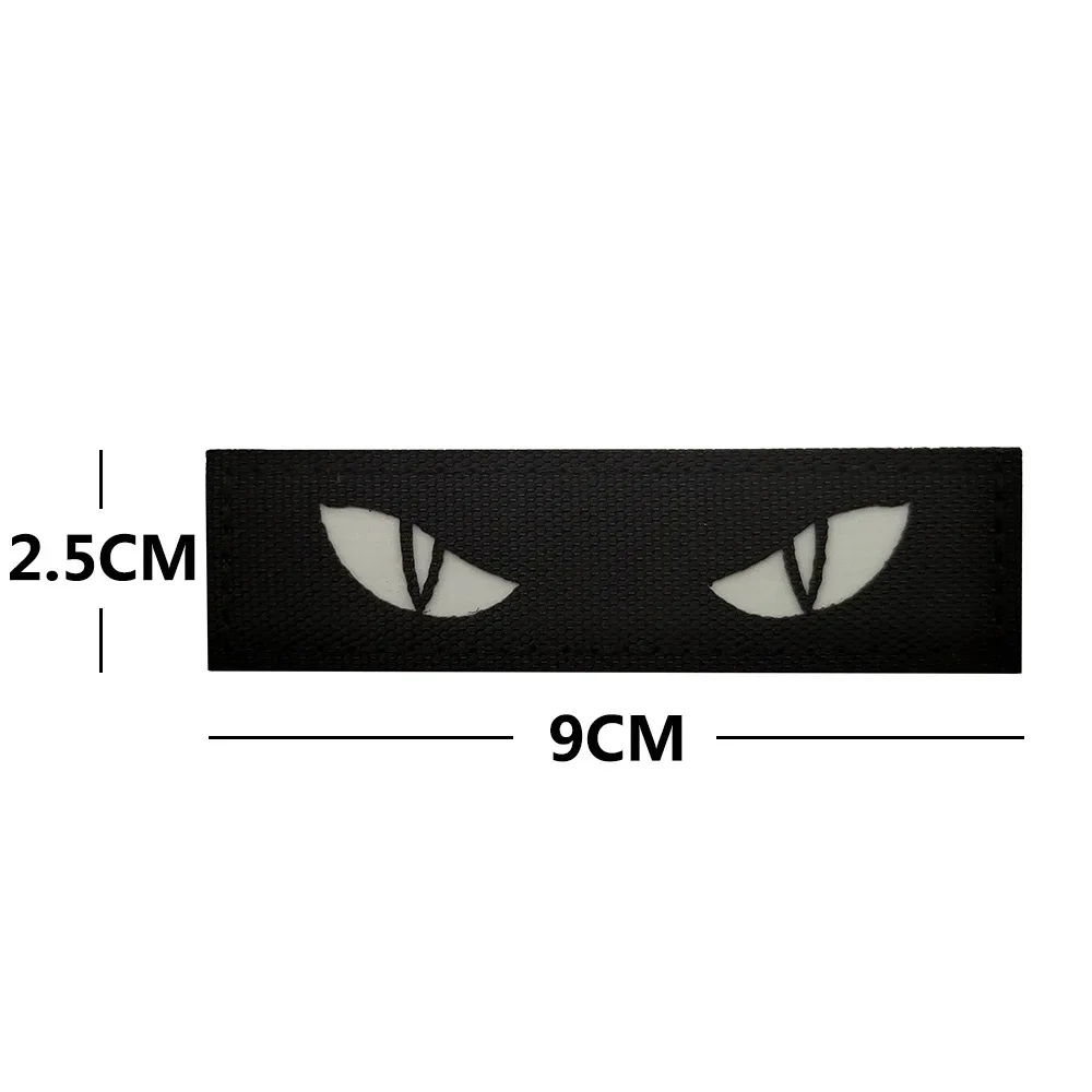 Little Monsters Cat\'s Eye Demon\'s Eye IR Reflective Morale Badge Magic Sticker Glow-in-the-Dark Armband Outdoor Pack  Sticker