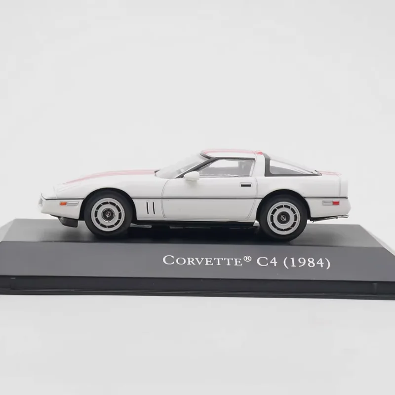 

Модель автомобиля IXO Diecast 1:43 CORVETTE C4 1984 из сплава, готовая коллекционная имитационная модель, украшение, подарок для мальчика, игрушка, статическая модель для демонстрации