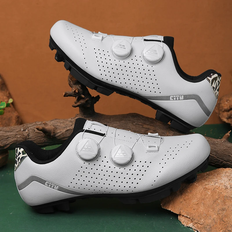 

Bicycle professional riding shoes men's style four seasons new fashion anti slip wear resistant mountainous region cycling shoes