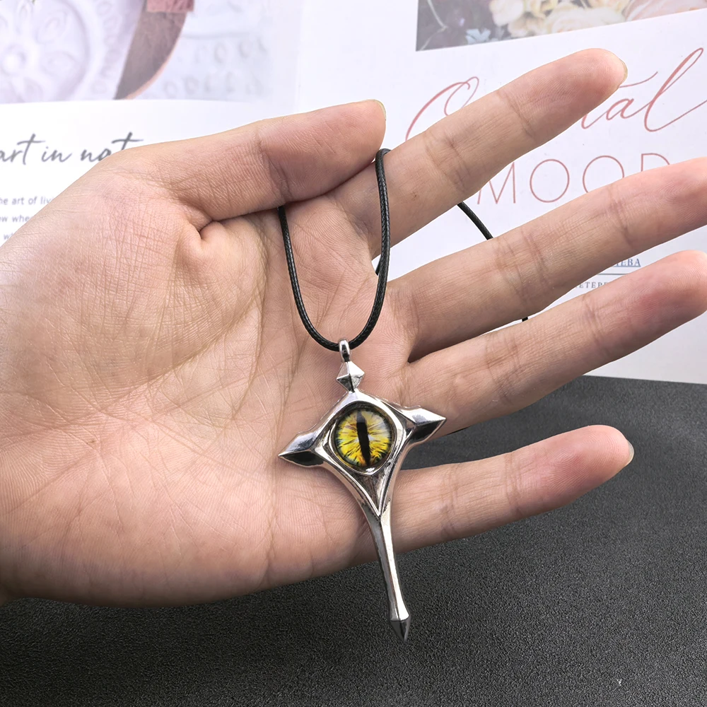 Game Animation Cos Hermit Eye Pendant Necklace Personalized Fifth Personality Birthday Gift for Gamers