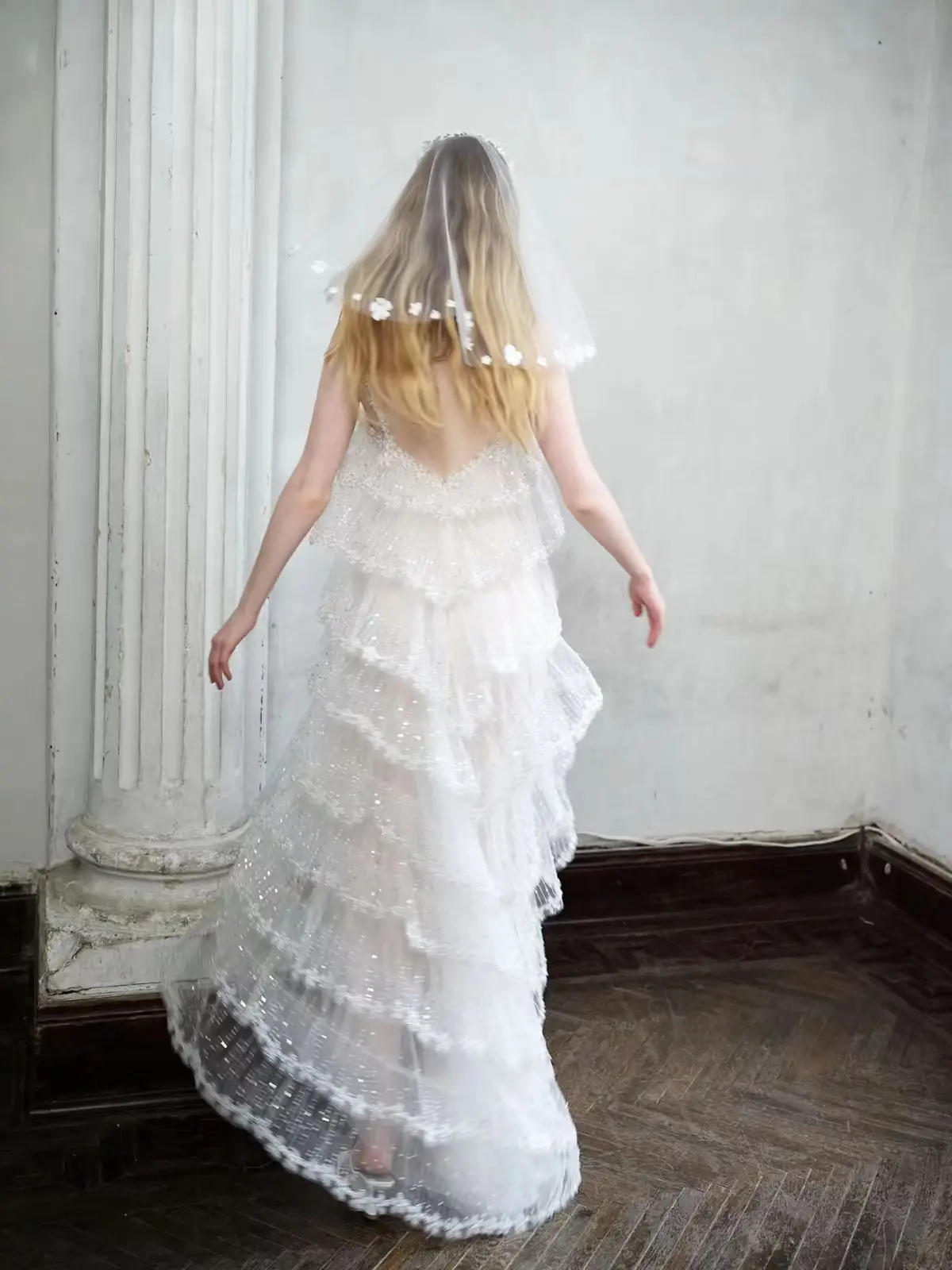 Spaghetti Swing A Line Wedding Dress ,Gorgeous Ruffles Layers Skirts Lovely Bridal Gowns ,Vestido De Noivas    DW1062