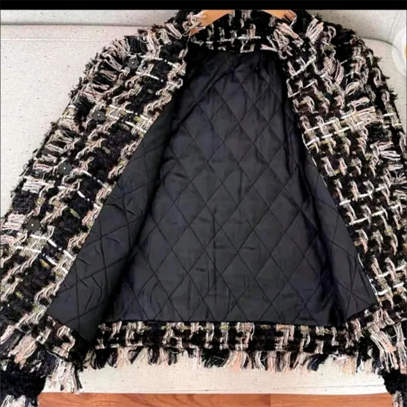 2025 Spring Autumn New Campus Wind Heavy Industry Black Gold Braided Fringe Advanced Sense of Small Fragrant Wind Female Coat