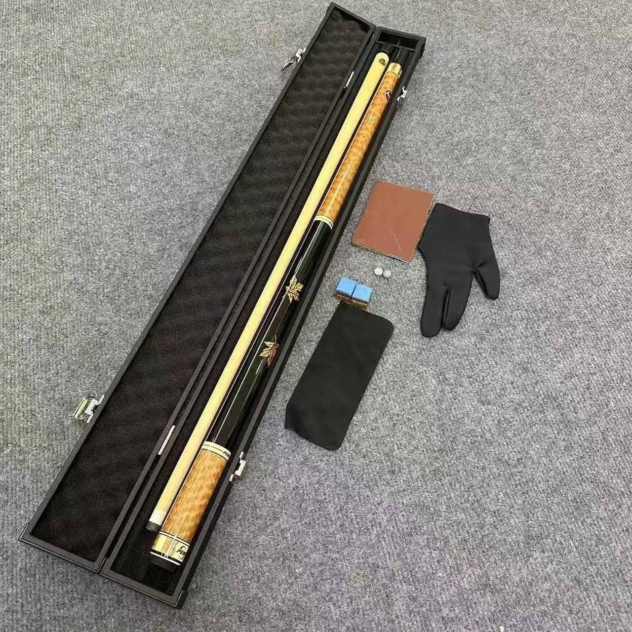

13MM Large Tip 1/2 Split Billiard Cue Made Of Handcrafted Maple Wood Designed For Black Eight And Nine-Ball Games​ 19.5OZ