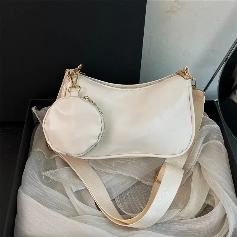 Women's Fashion One Shoulder Crossbody Bag Simple Casual Underarm Bag