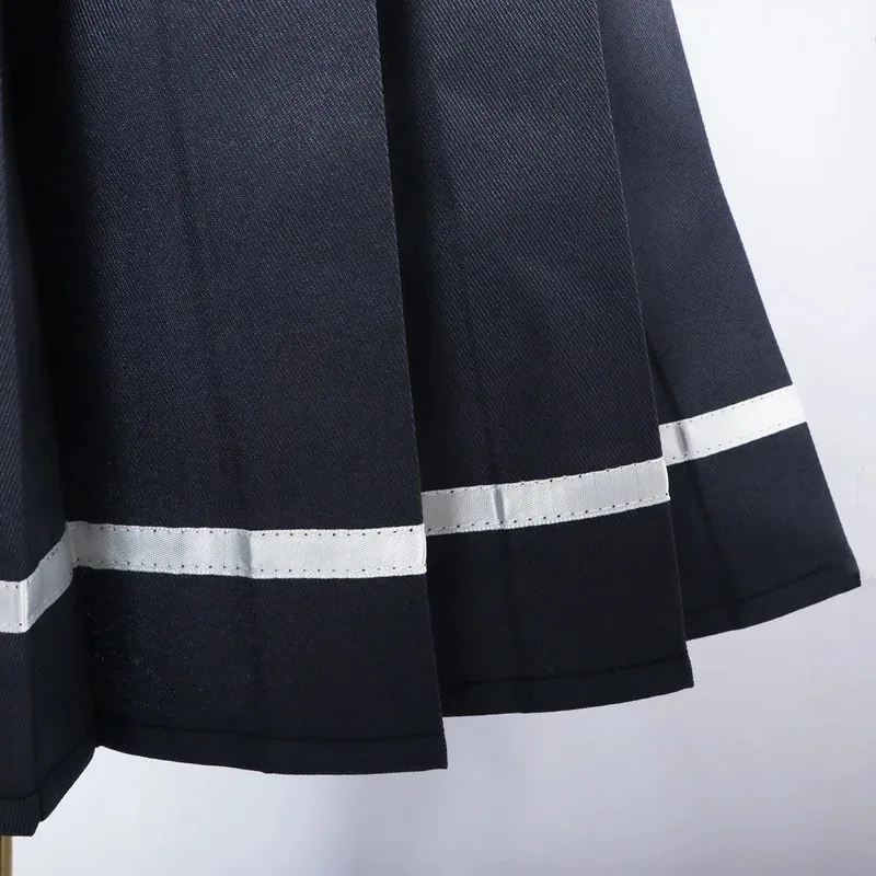 애니메이션 캐릭터 Alya Eliza Mikhailova Zomi의 코스프레 의상은 할로윈과 크리스마스 파티에 적합합니다.