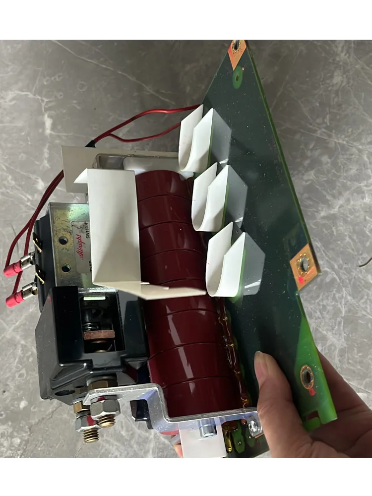 CONTACTOR STOCK L-467C