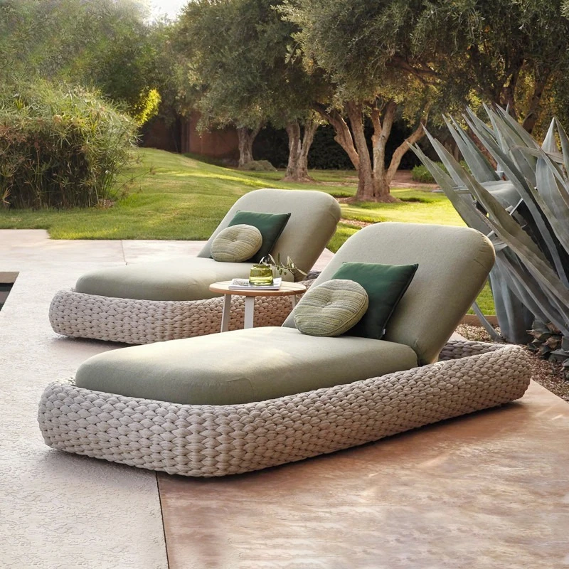 Rattan beach bed, waterproof courtyard garden bed and breakfast outdoor loungers, beach loungers
