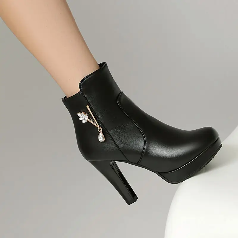 

ASILETO Осенние женские ботильоны с круглым носком, толстым каблуком, 9,5 см, на платформе, 3 см, на молнии, металлические, большие размеры 42 43, короткие бота для свиданий