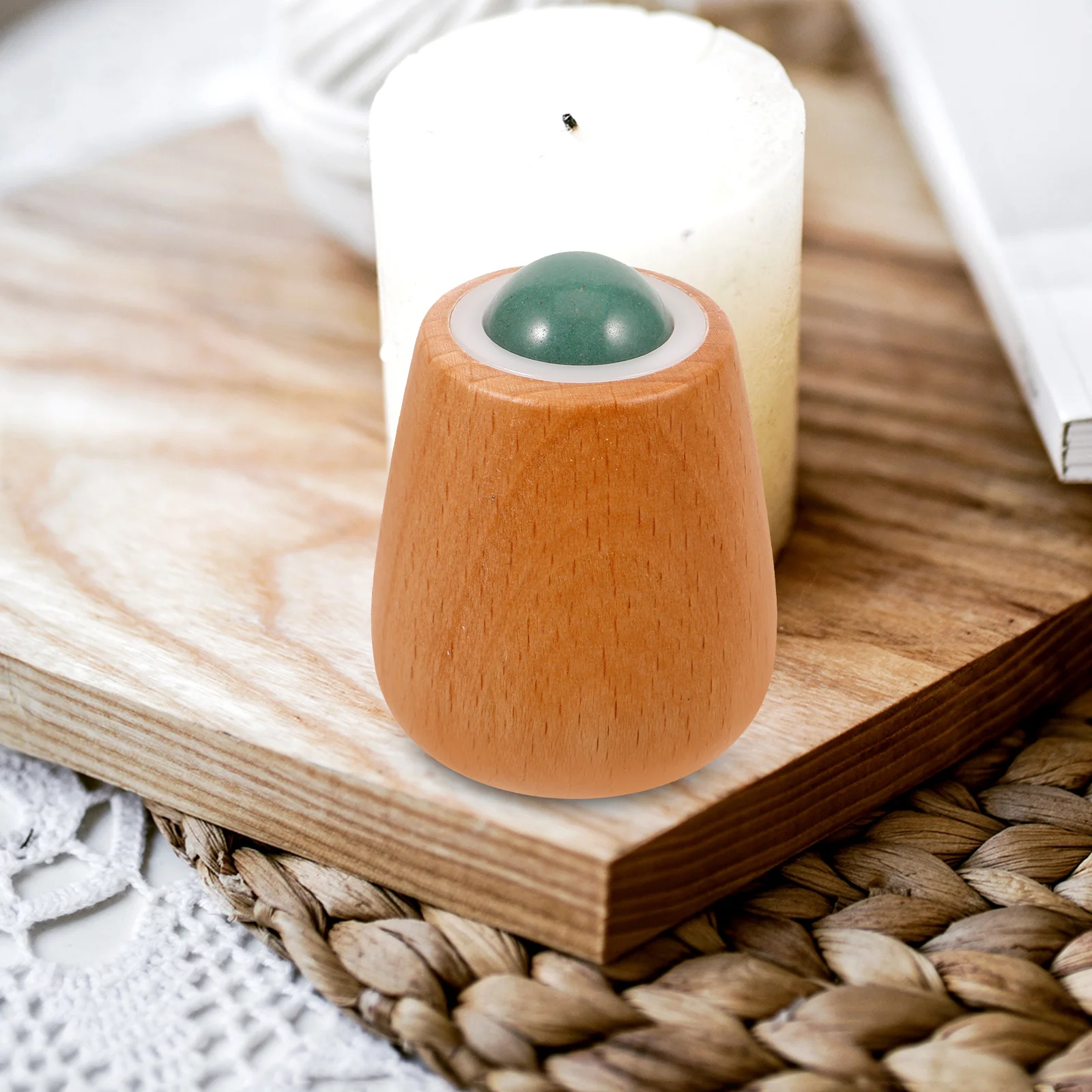 Rodillo de Jade, herramienta de masaje Facial, mango de madera para alivio de la tensión muscular Facial, rodillo de belleza portátil para hinchazón de ojos