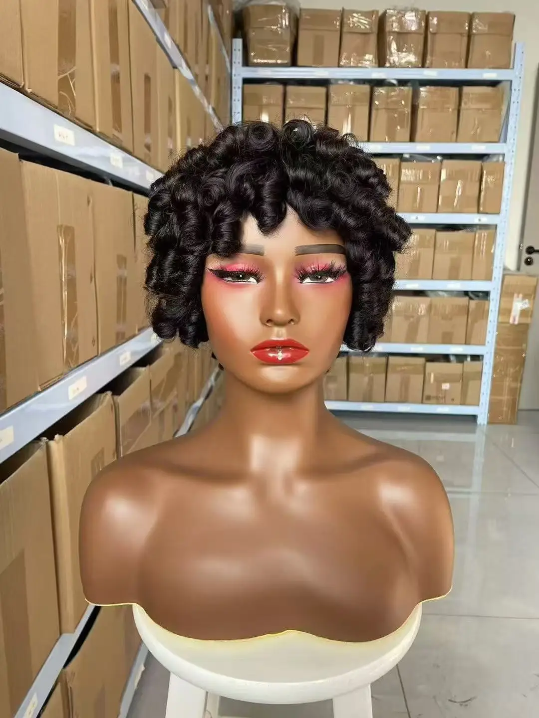 100% Echthaar Fummi bouncy Loose Wave Fluffy Explosion Head Vollmaschinen-Kurzhaarperücke aus brasilianischem Echthaar für schwarze Frauen – Detail 1