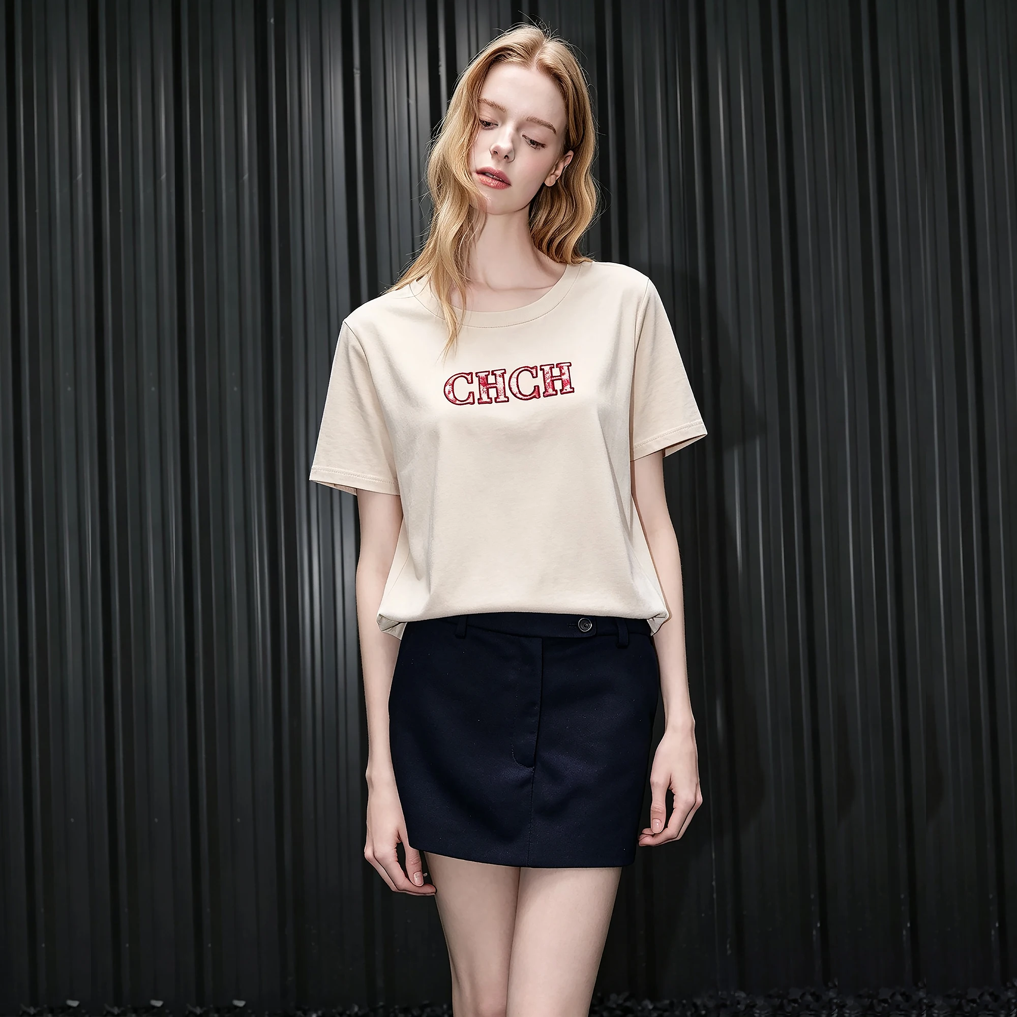 CHCH Women's Short Sleeves Fashion Embroidered LOGO Design Female Short Sleeves Comfortable Breathable Lady Casual Short Sleeves