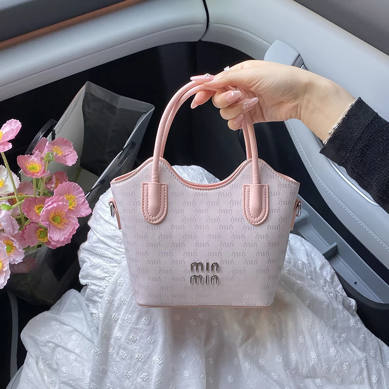 

High-End Simple Shopper Bag for Shopping Spree Women Large Capacity Eco-Friendly Solid Color Minimalist