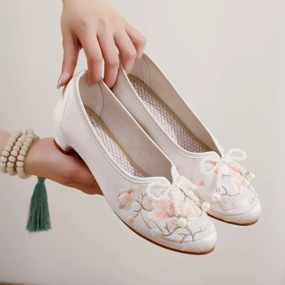 Ethnic Style Shoes for Women Embroidery Womens Shoes Casual Fashion Vintage Elegant Streetwear Cheongsam Traditional Chinese