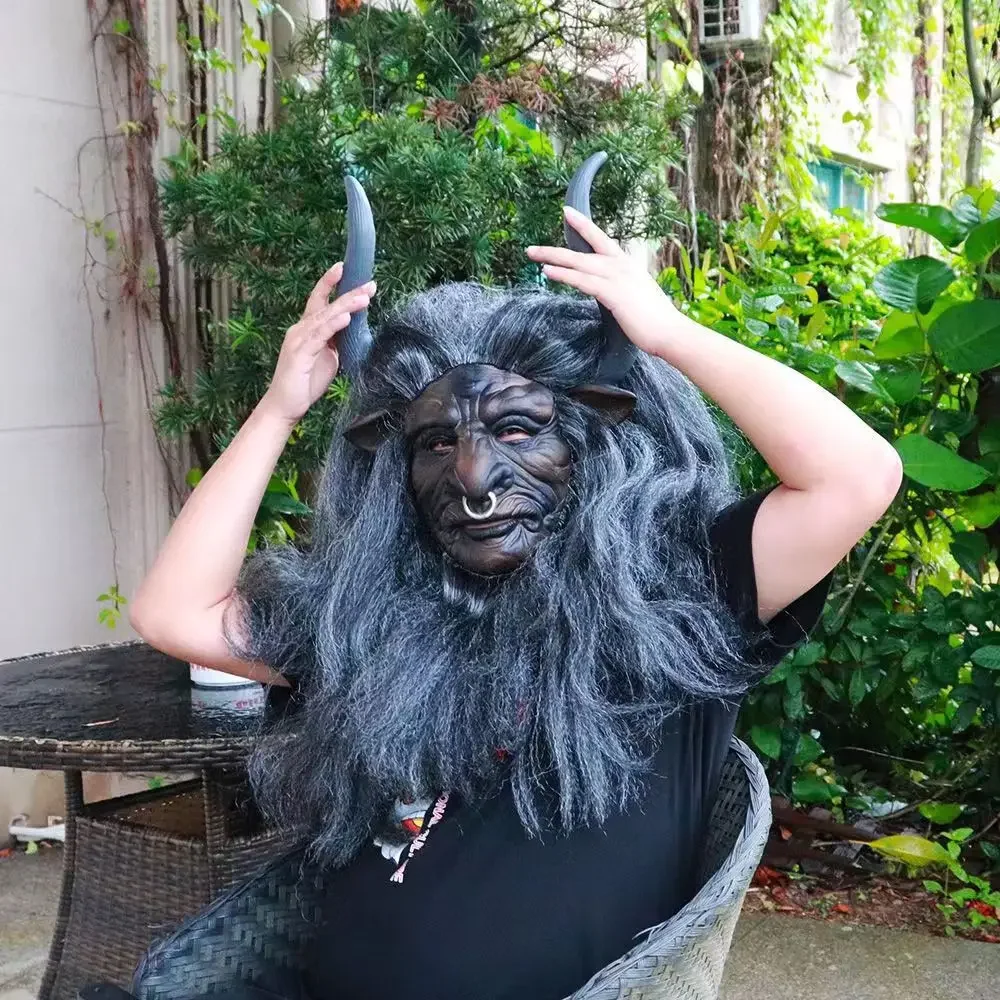 Maska horroru minotauro z peruką, maska cosplay z filmu, straszna bestia, nakrycie głowy potwora, karnawał