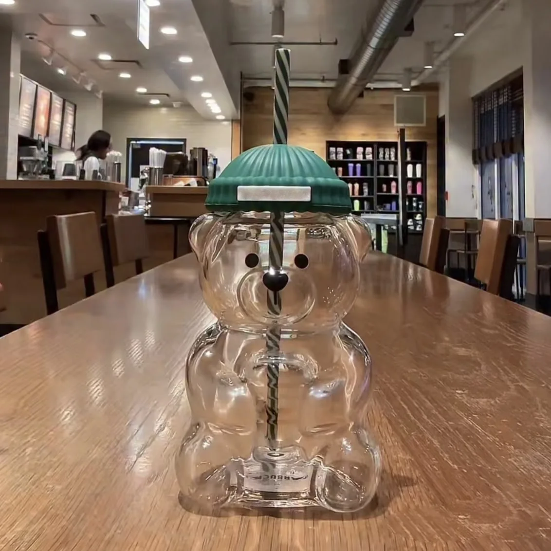 

Hot sale limited edition Bear Cup Glass With Straw Cute Transparent Tumbler With Hat For Iced Coffee Cold Drink cup