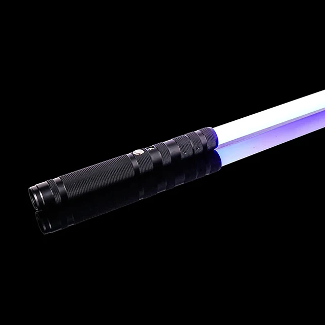 Metalen Handvat Rgb Cosplay Tweesnijdend Lichtzwaard Laserzwaard 16 Kleuren Veranderen Led Schakelbaar Geluid En Licht Voor Jongens Meisjes Cadeau