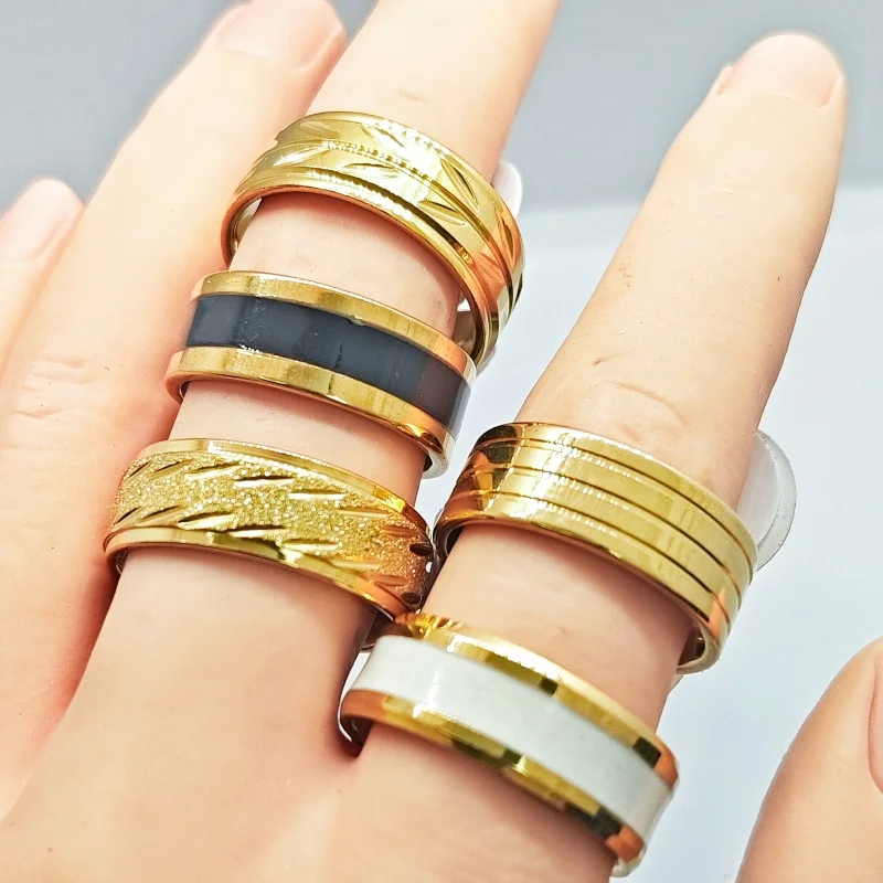 Wholesale 10/20 Pcs Mixed Styles 8mm Wide Stainless Unisex Stackable Band Rings Bulk Pack For Accessory Shop Restock