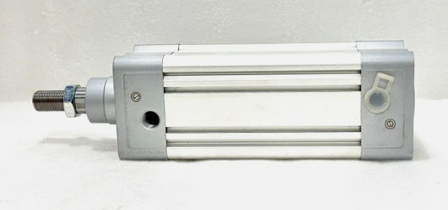 Brand New DSBC-80-125-PPVA-N3 1383338 Standard Base Cylinder 1Pcs Fast Delivery