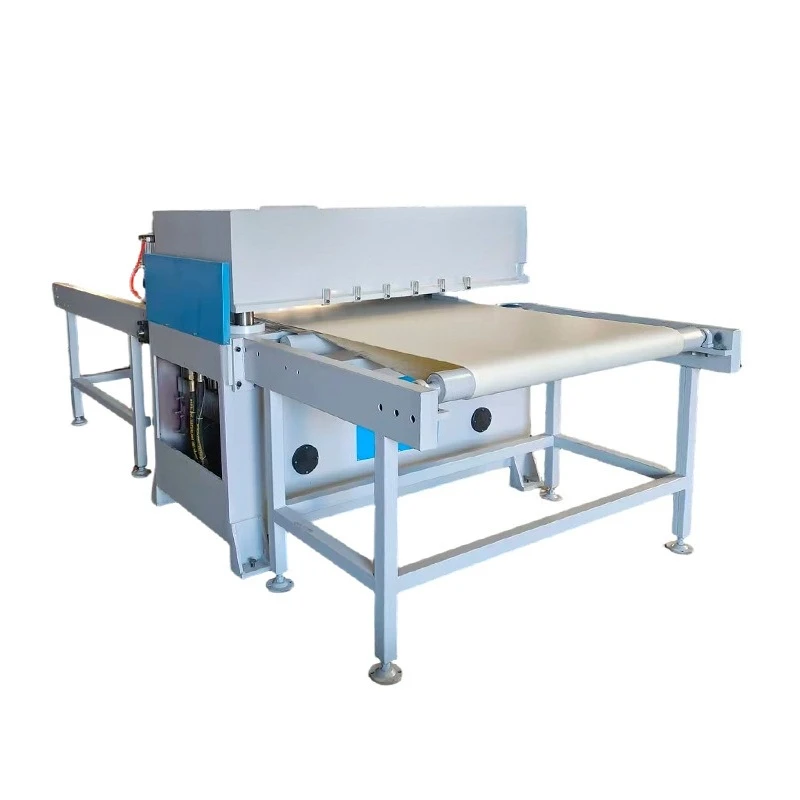Four-column belt feeding, automatic cutting machine cutting machine, automatic feeding cutting machine