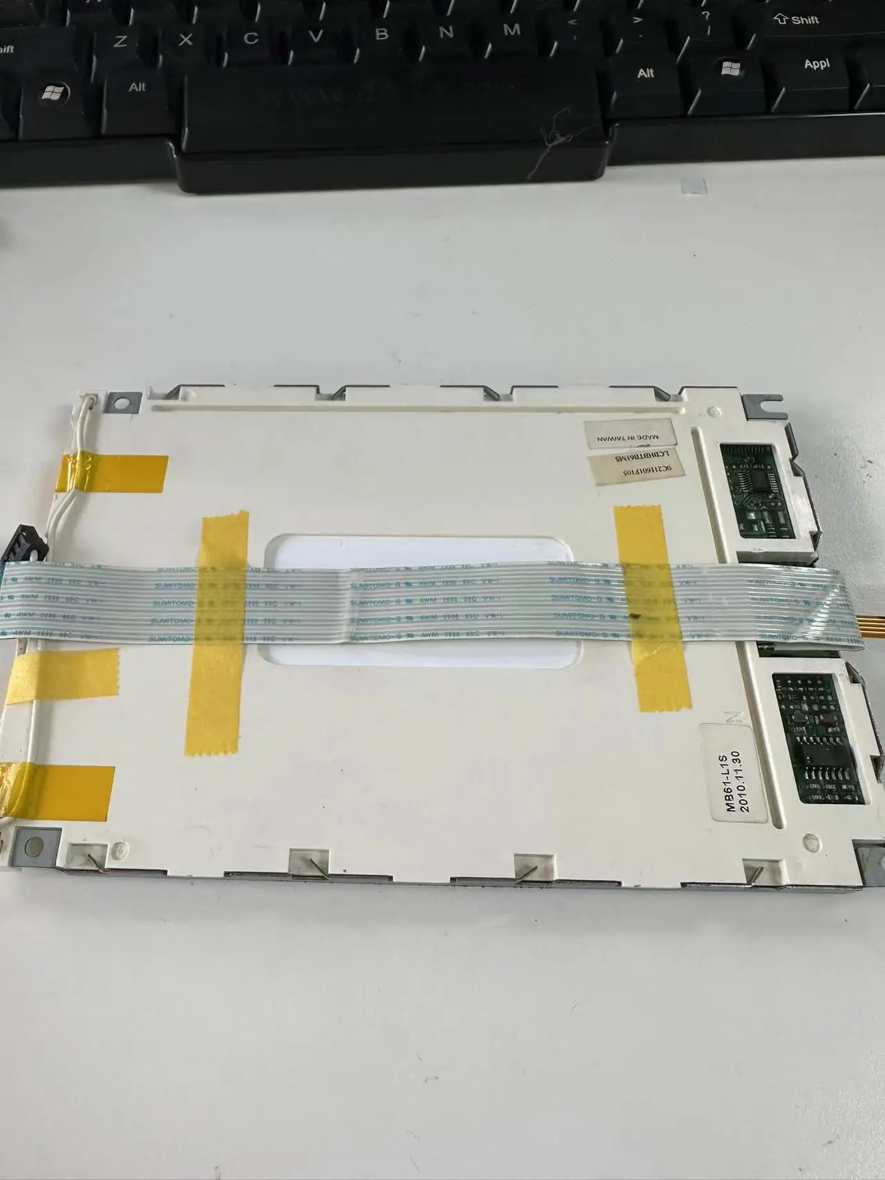 

LCBHBZ711Y13XS LCD Display Screen Panel Repair Repalcement