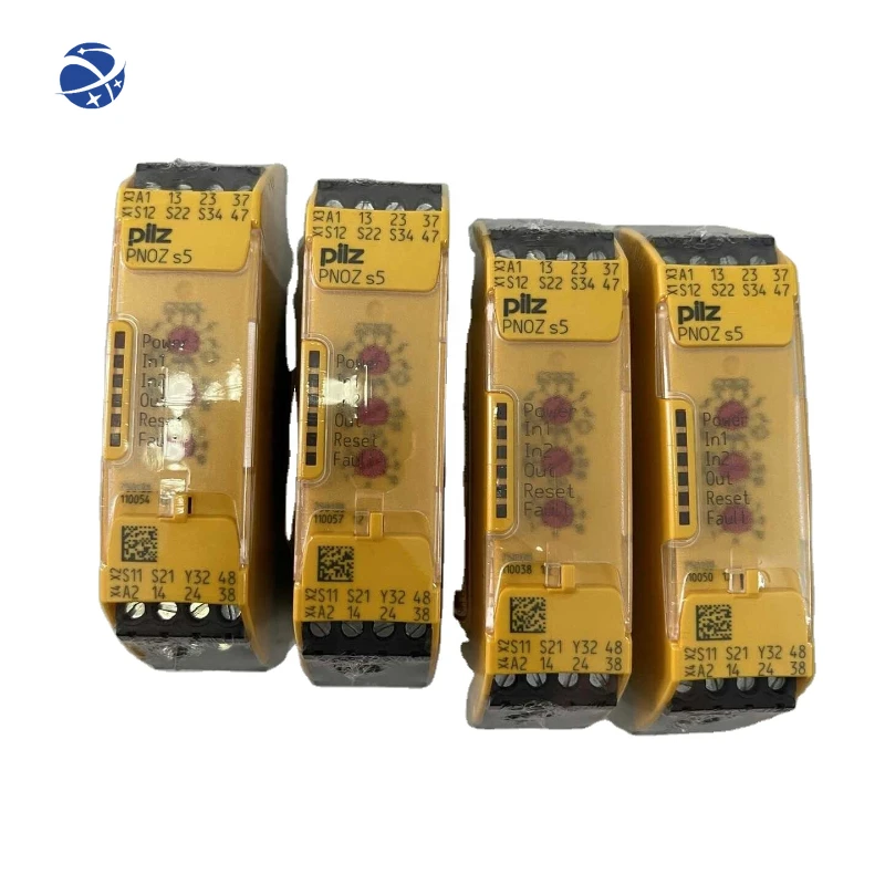 

Pilzs Safety Relay 751135 PNOZ s5 C 48-240VACDC 2 n/o 2 n/o t