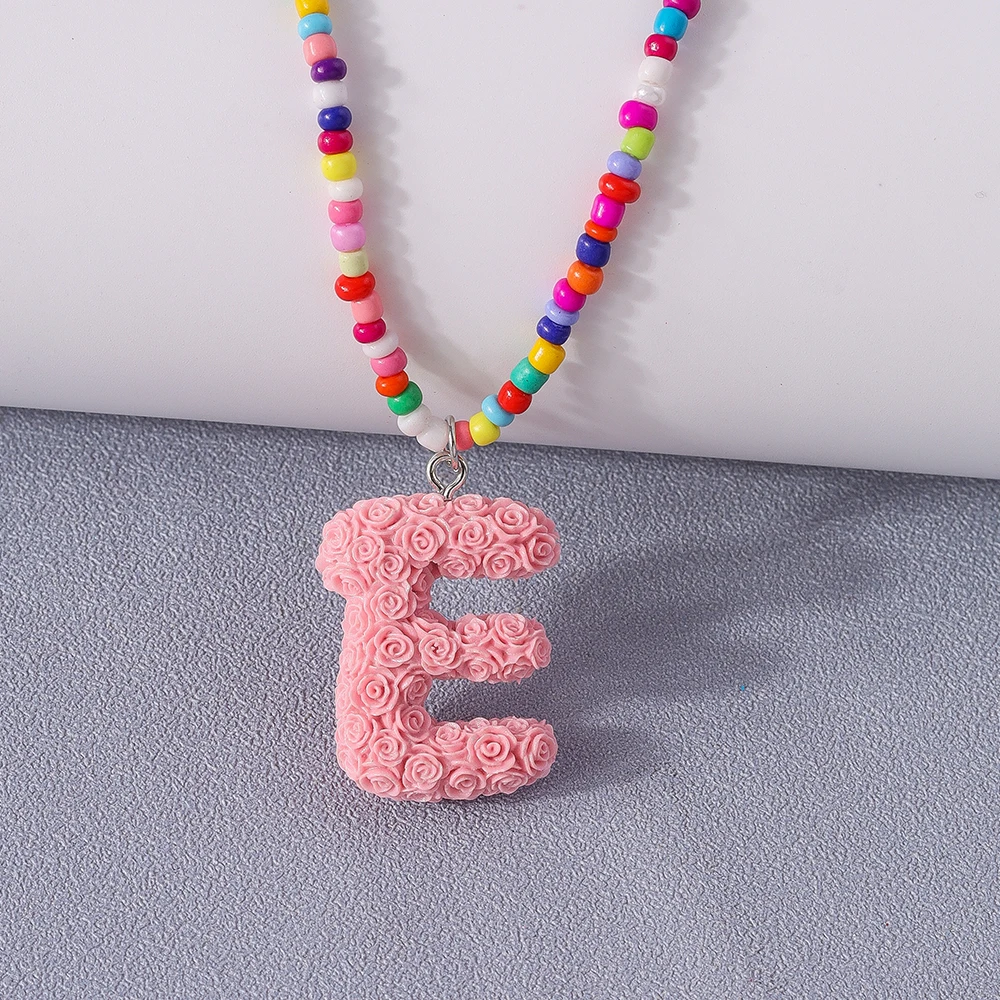 Aihua Niedliche Boho-Halskette mit Namen und Initialen, 26 Buchstaben, für Frauen, BFF, beste Freunde, Kinder, Rose, A-Z Alphabet-Halsketten, Geburtstagsgeschenke – Detail 7