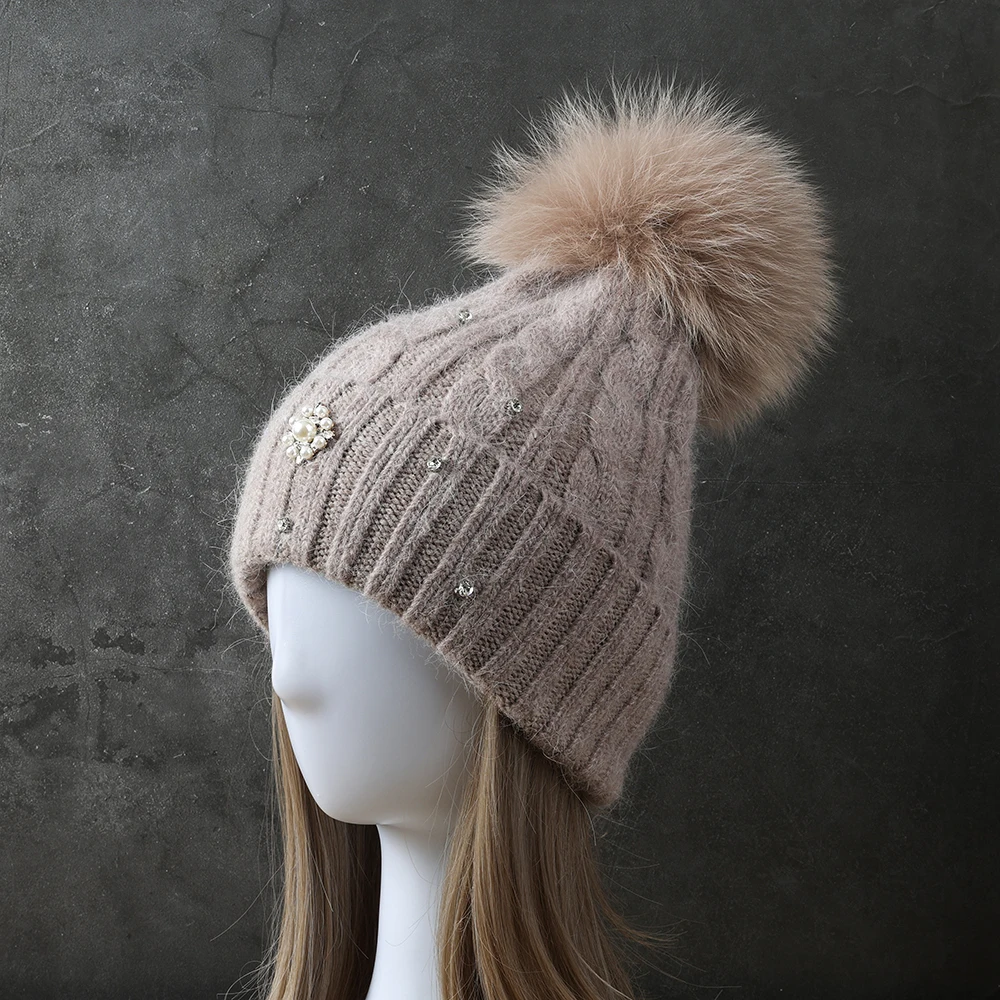 New Luxury Rhinestone Knitted Hat Winter Natural Fluffy Fox Fur Pom Pom Hat for Women Warm Soft Rabbit Fur Skullies Beanies Cap