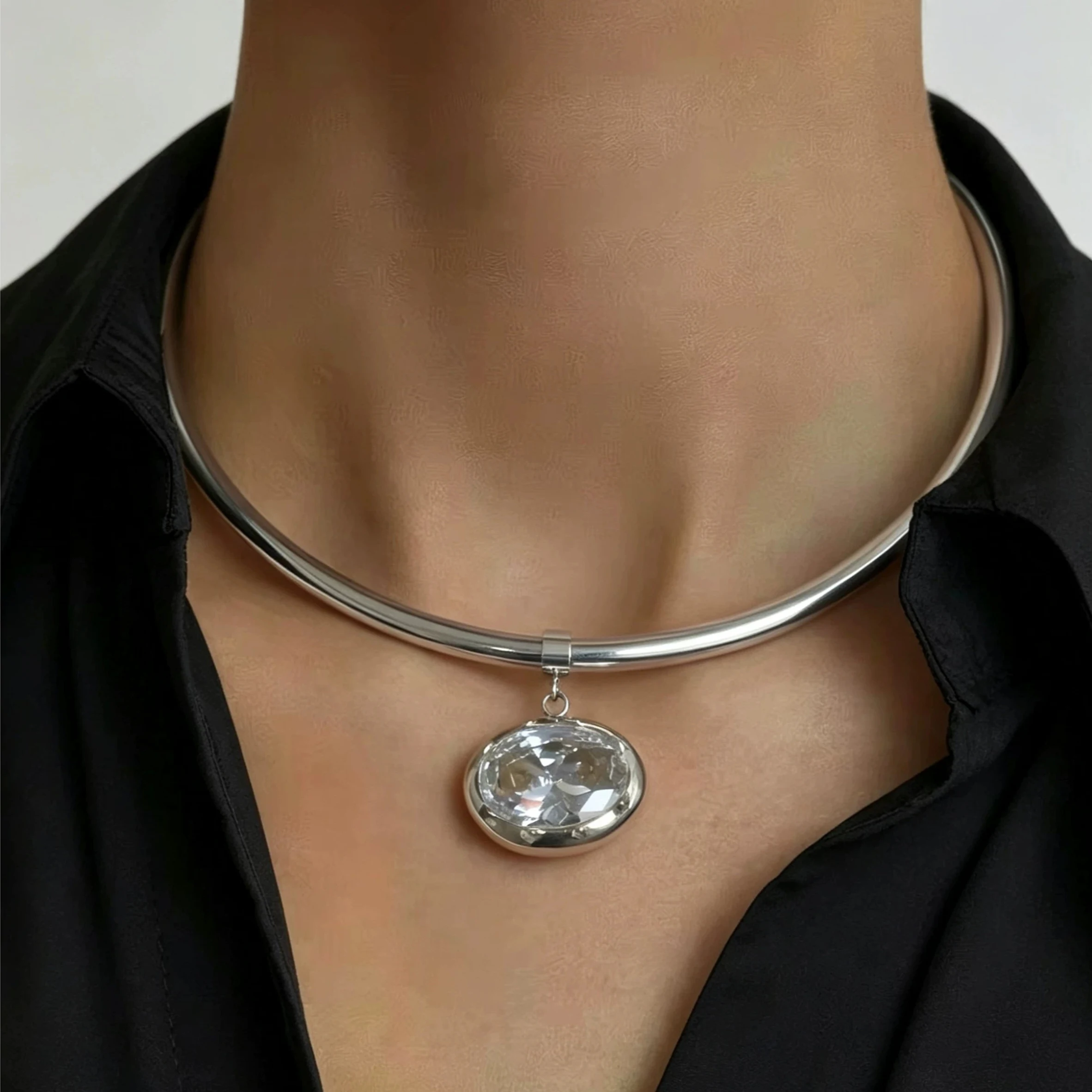 Stainless Steel 18k Gold Plated Minimalist Luxury Personality Hoop Choker Oval Large Zircon Pendant Necklace for Women Jewelry